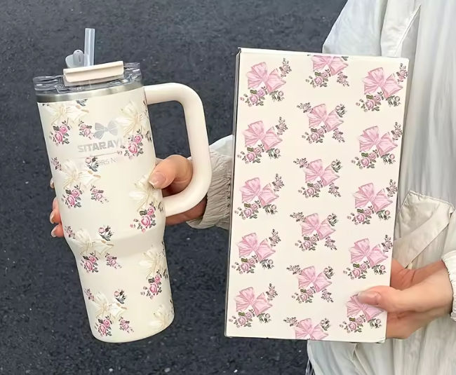 STANLEY Floral Quencher H2.0 Tumbler with Handle and Straw | Flowstate 3-Position Lid | Cup Holder Compatible for Travel | Insulated Stainless Steel Cup | BPA-Free