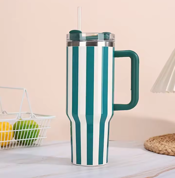 STANLEY Stripped design Quencher H2.0 Tumbler with Handle and Straw | Flowstate 3-Position Lid | Cup Holder Compatible for Travel | Insulated Stainless Steel Cup | BPA-Free
